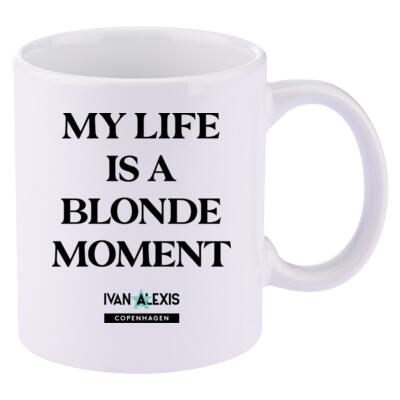 MY LIFE IS A BLONDE MOMENT Thumbnail